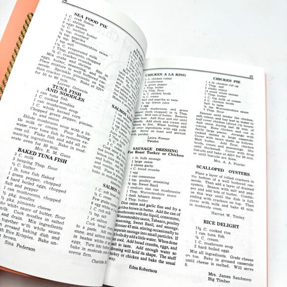 Vintage Community Cookbook 1940s Recipes 1994 Reprint Harlowton Montana Local - Picture 6 of 7